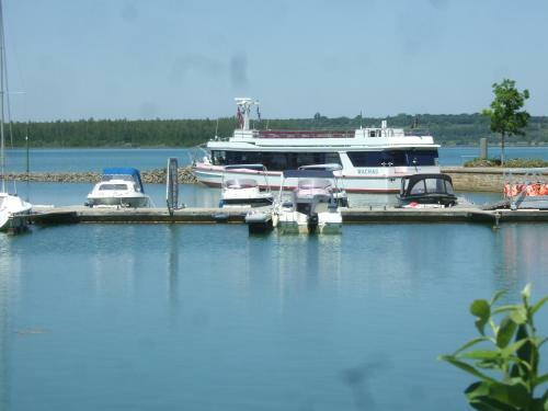 Apartamento Ferienwohnung Am Neuseenland