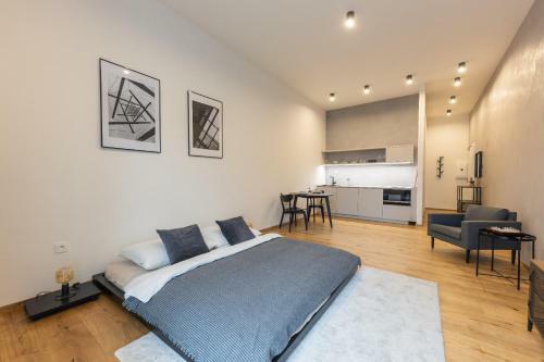 Piano Apartments