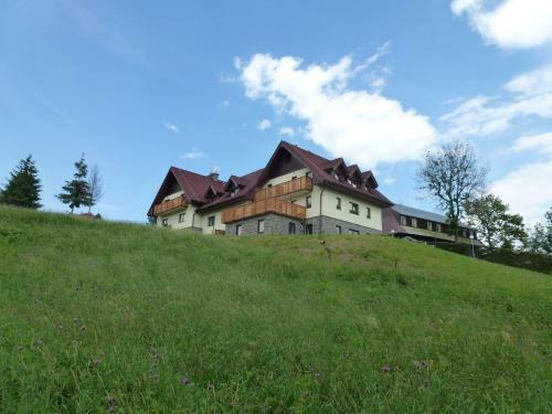 Hostal Penzi�n Bachleda
