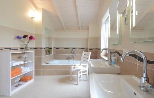 Holiday Home Dageb�ll K�stenweg IV