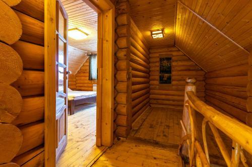Mayak Chalet Resort Mykulychyn