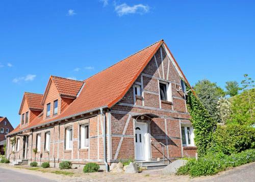 Apartamento Fewos 1 4 In Seedorf Am Hafen Haus