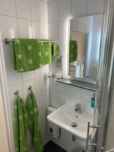Apartment Mit Sonnenbalkon Und Netflix Im Zentrum