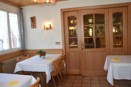 Bed & Breakfast G�stehaus Adler Albtal