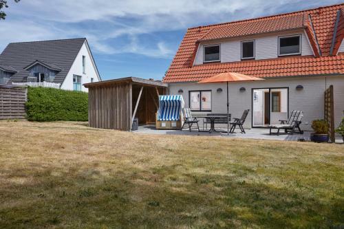 "strand" - Haus Hartwig