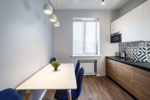 Loft Apartment In Old Lviv AC Fireplace