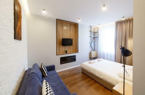Loft Apartment In Old Lviv AC Fireplace