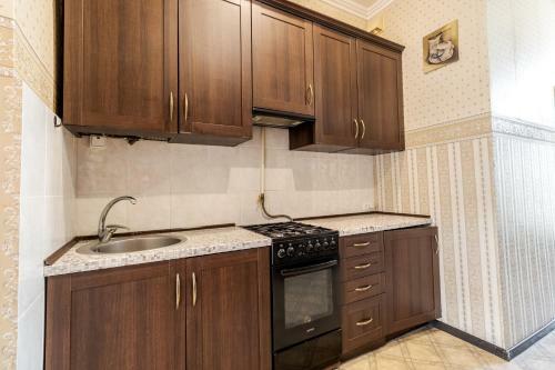 Danylo Halytsky Apartment