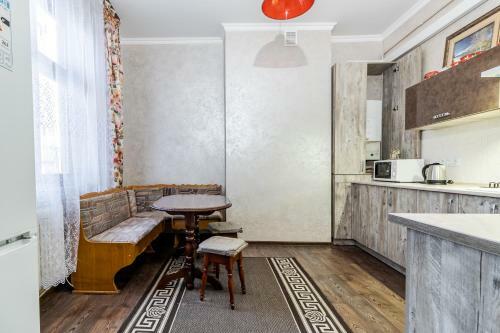 Akademika Hnatyuka Apartment