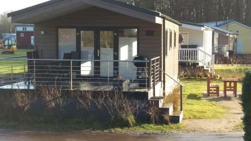 Beach Chalet Sunhus - Modernes Chalet In Ostseen�he