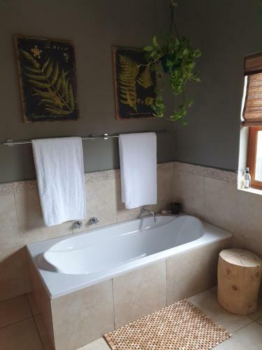 Komorebi - Luxury 4 Br In Tranquil Nature Estate.