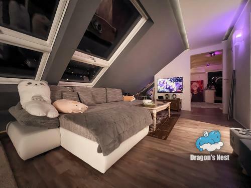 Apartamento Dragon?s Nest: Cozy & Modern Attic Loft Nuremberg