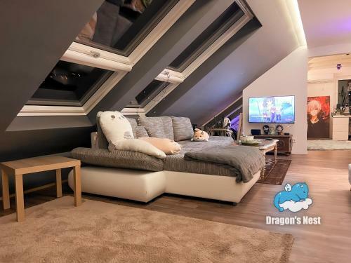 Apartamento Dragon?s Nest: Cozy & Modern Attic Loft Nuremberg