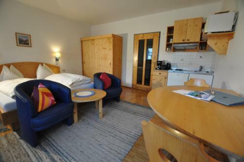 Apartamentos Ferienwohnungen Knaller-m�d