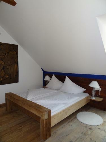 Posada Ansitz Burg Heimfels