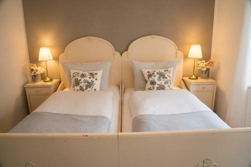 Apartamento Urlaubsfreude Biedermann Haus Blumengl�ck - Rose