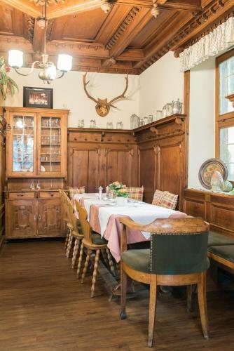 Hostal Gasthaus Zum Specht
