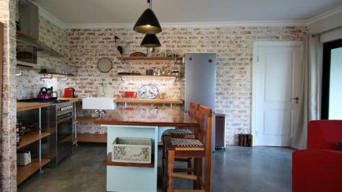 Lark Rise Guest Farm