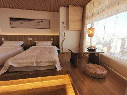 Lingzi's Home Apartment