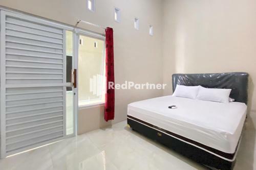 Hotel Istana Homestay Pasuruan Redpartner
