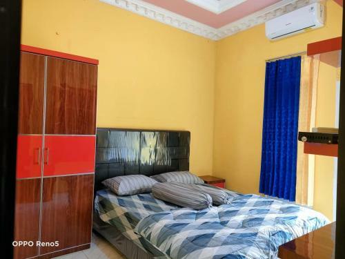 Sanny Guest Kost