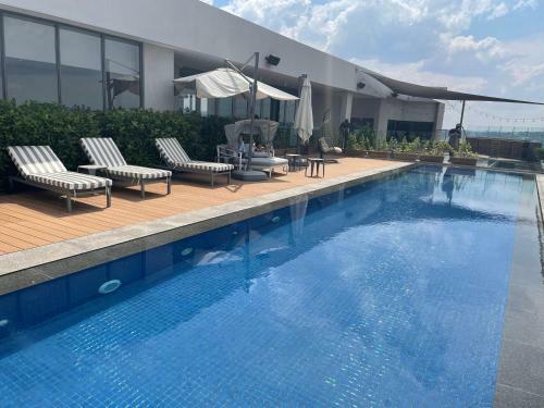 Menlyn Maine Trilogy Hotel