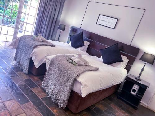 Hostal Amorus Guesthouse