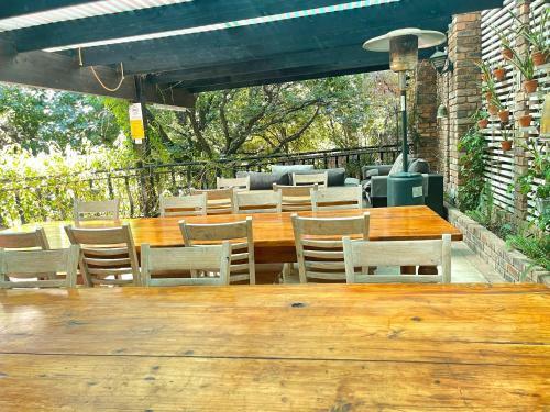 Hostal Amorus Guesthouse