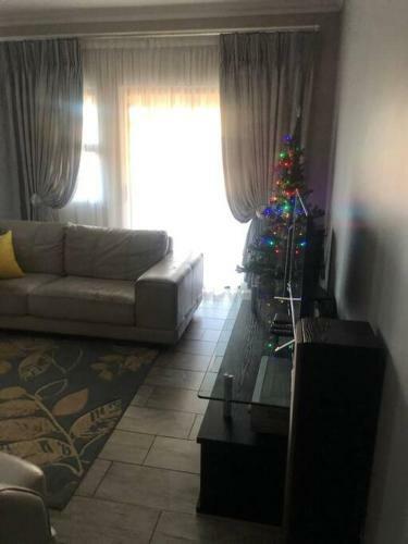 Apartamento 3-bedroom Townhouse In Pretoria