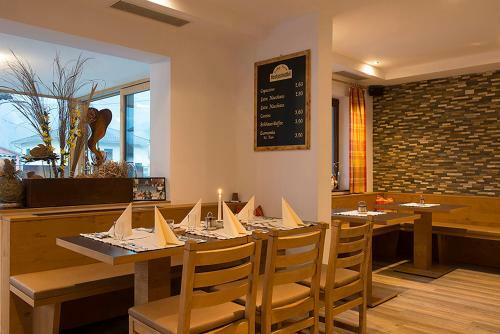 Hostal Gasthof Pension Hochjochst�bli