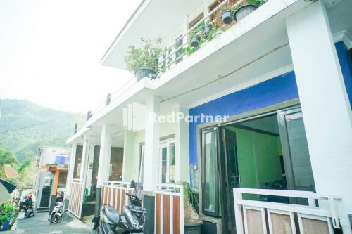Hotel Villa Andri Batu Redpartner
