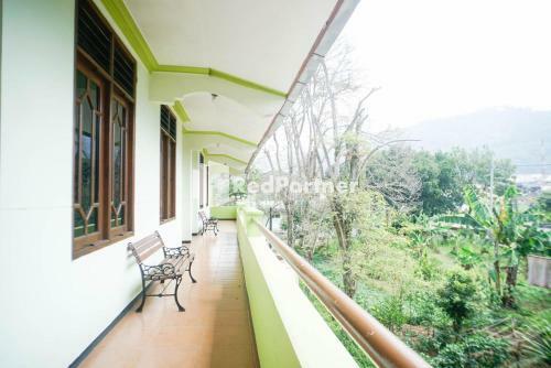 Hotel Grand Palem Redpartner