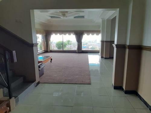 Villa 5 Rooms Alrizky
