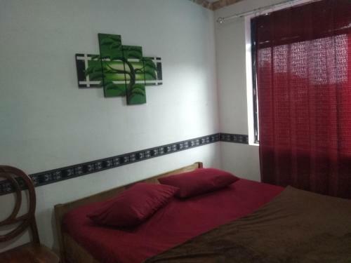 Hotel Oyo 90885 Villa Sairra Syariah