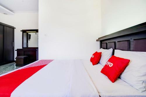 Hotel Oyo 90666 Ratu Pesona Syariah