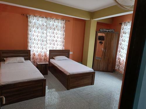 Holy Abode (pawitra Niwas)