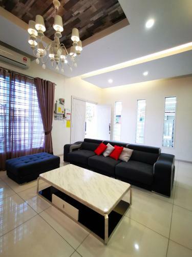 Warni Villa 13 Whole Or Room