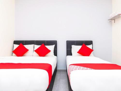 Oyo 756 Muar City Hotel