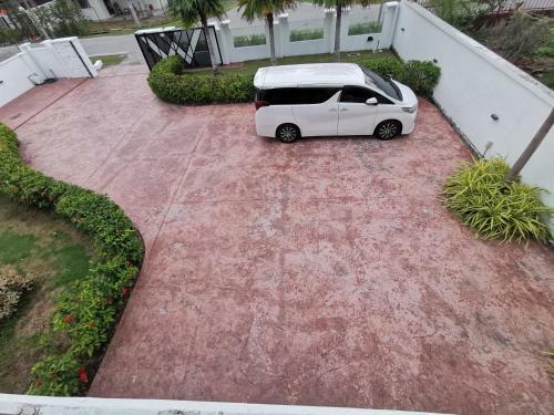 Hostal Secret Garden Warni Villa (Muar)
