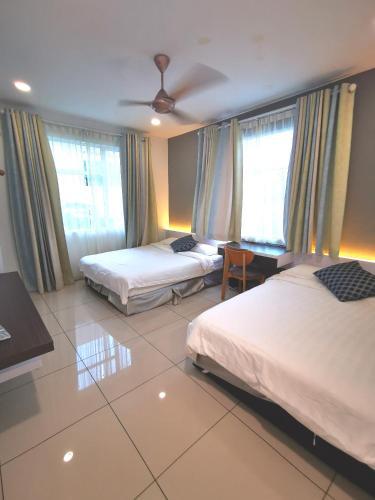Hostal Secret Garden Warni Villa (Muar)