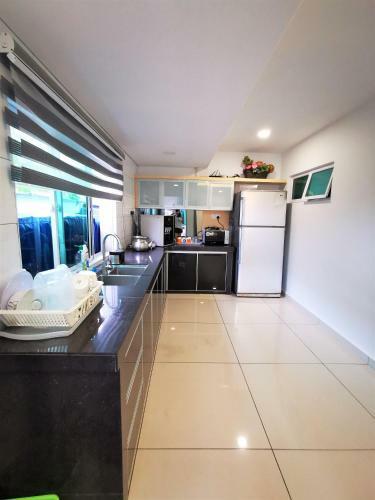 Hostal Secret Garden Warni Villa (Muar)