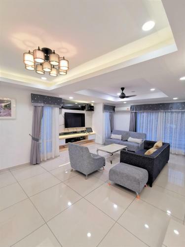 Hostal Secret Garden Warni Villa (Muar)