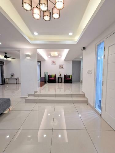 Hostal Secret Garden Warni Villa (Muar)
