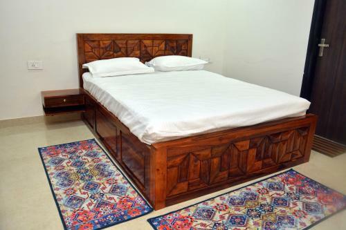 Luxurious 7 Bed Room Villa - Private Rooms