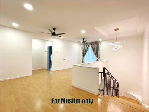 Alexis Villa (for Muslim Only)