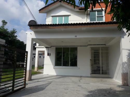Homestay Saujana