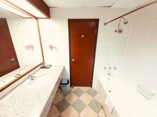 Apartamento Romantic Couple Suite + Beach-front Balcony