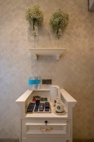 A Residence @ Between Hilton & Cititel Hotel