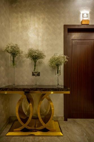 A Residence @ Between Hilton & Cititel Hotel