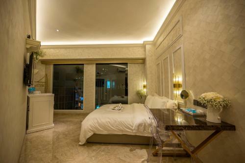 Acj Residence @ Beside Cititel Hotel